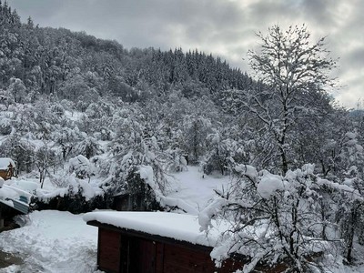къща за гости Черни Осъм